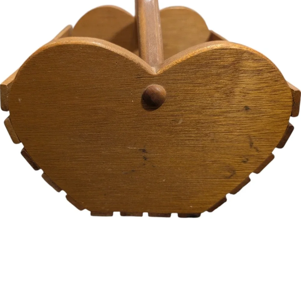 Vintage Heart Shaped Wooden Slat Basket Caddy with Handle Farmhouse Decor